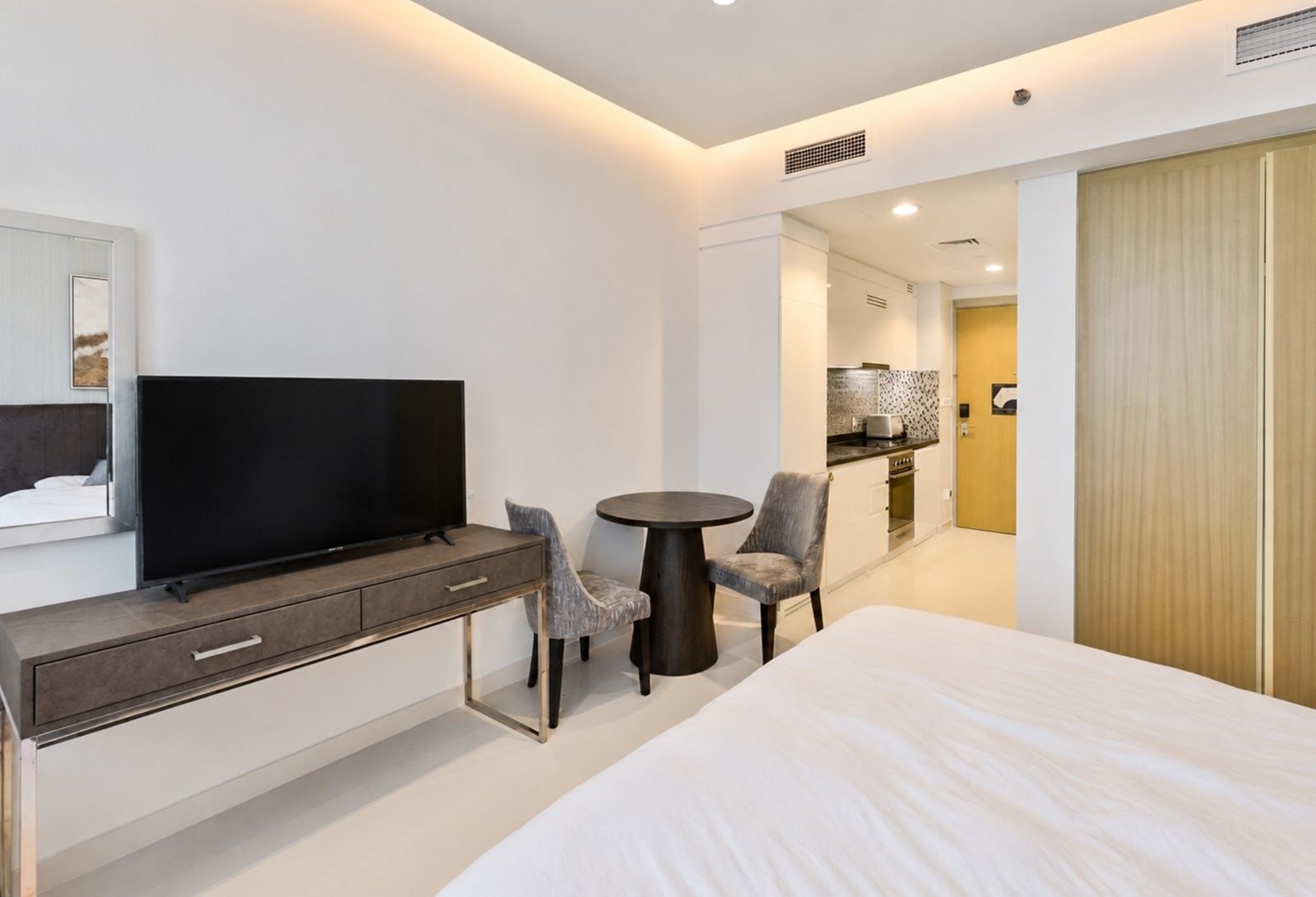 Furnished studio with city view in aykon city business bay dubai exteriors one b tower 1 media item