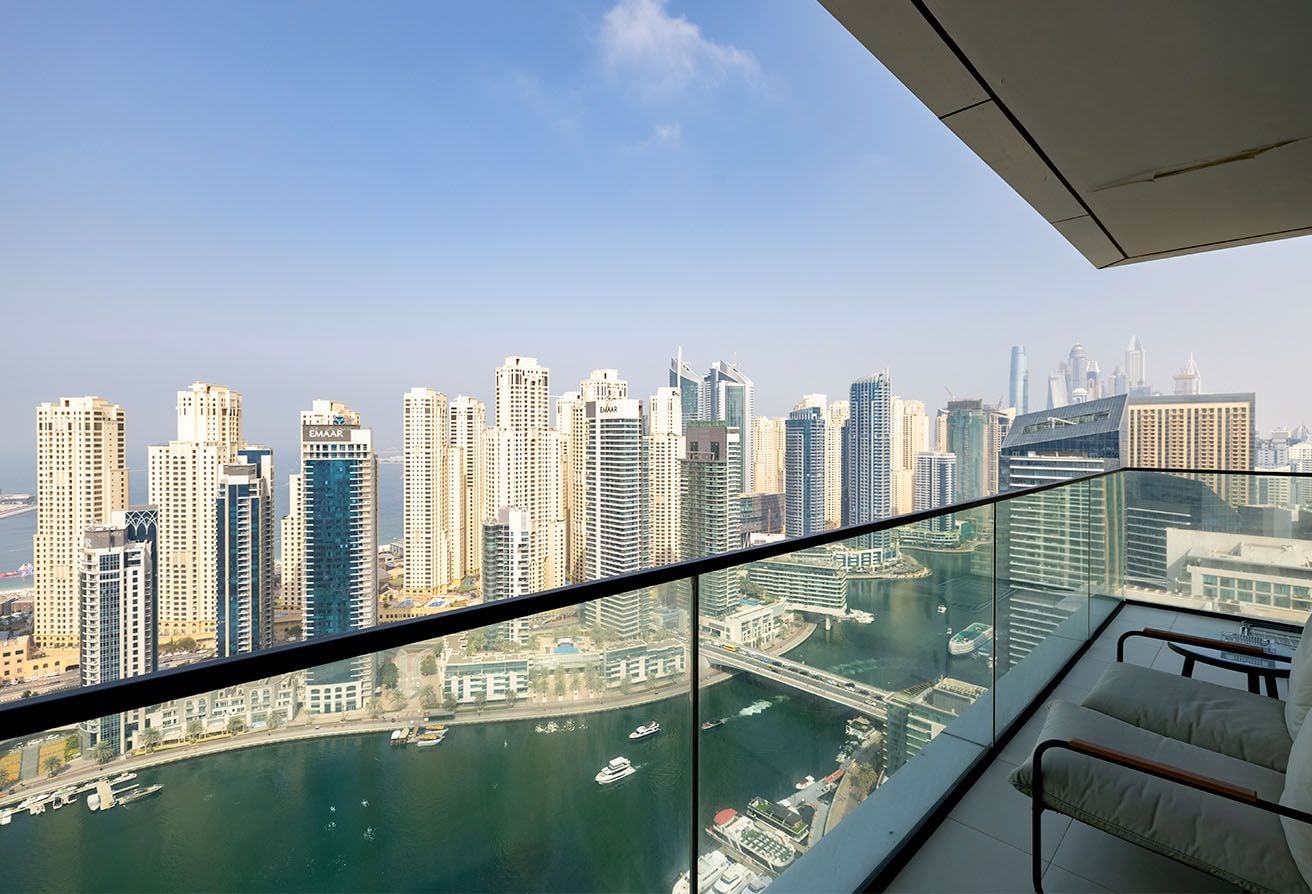 Furnished Sea View Apartment in Vida Residences, Dubai Marina exteriors