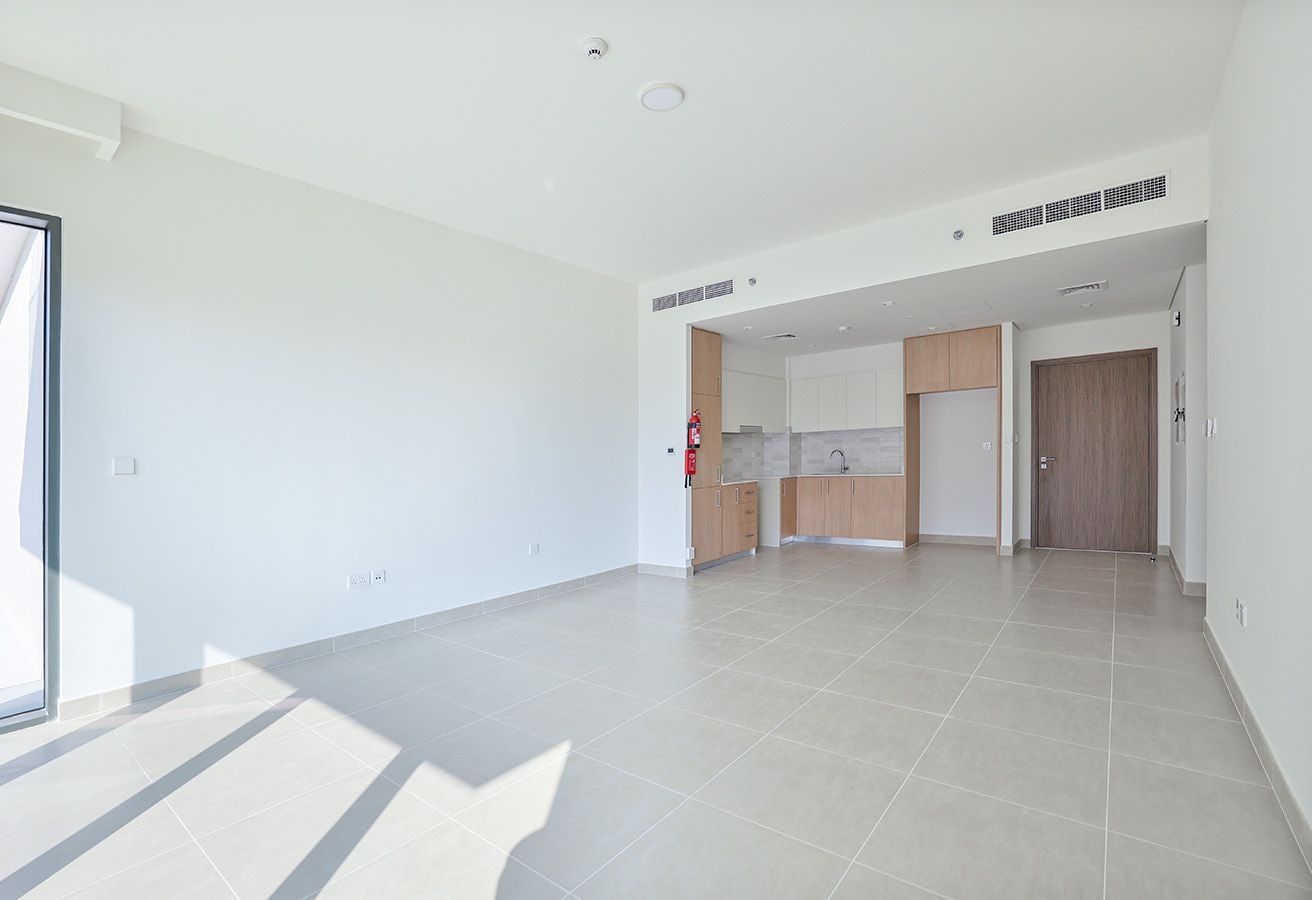 Waterfront Modern Apartment in Seagate Building 3, Mina Rashid, Dubai interiors