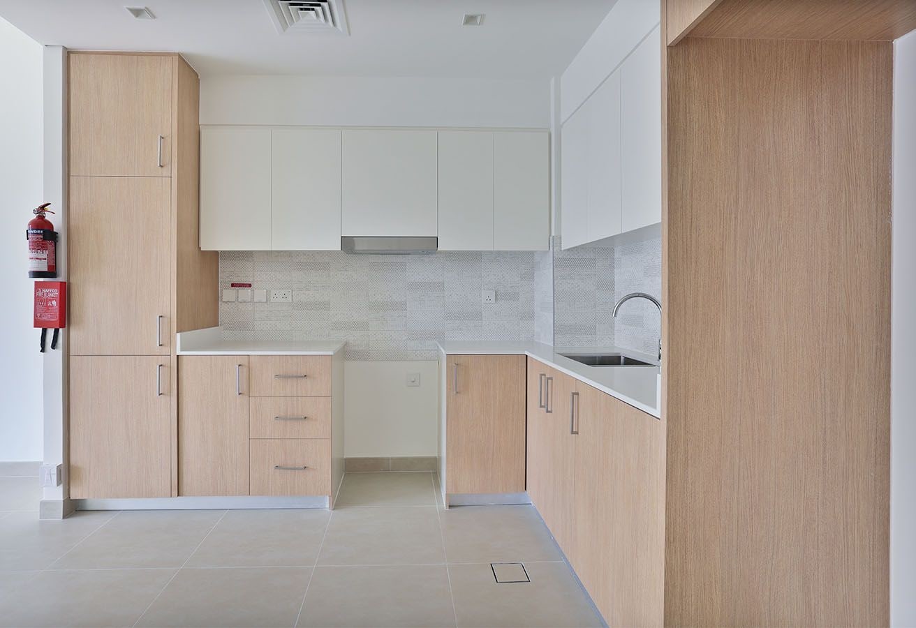 Waterfront Modern Apartment in Seagate Building 3, Mina Rashid, Dubai interiors