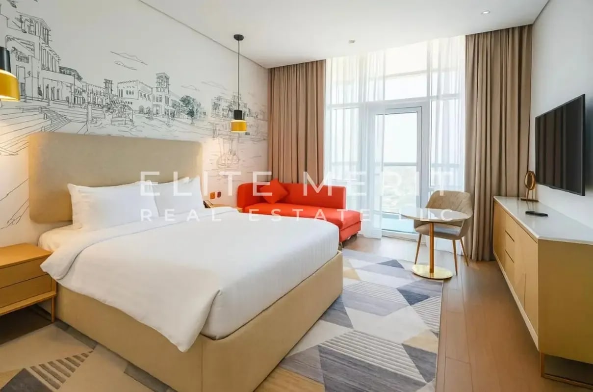 Furnished High Floor Studio Apartment with City View