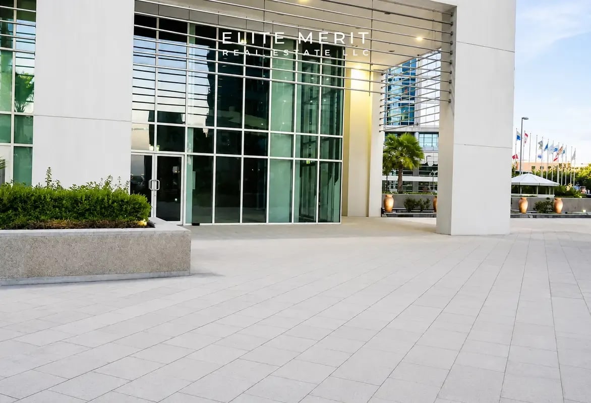 Fully fitted restaurant and retail space in centurion star building port saeed deira exteriors 1 media item