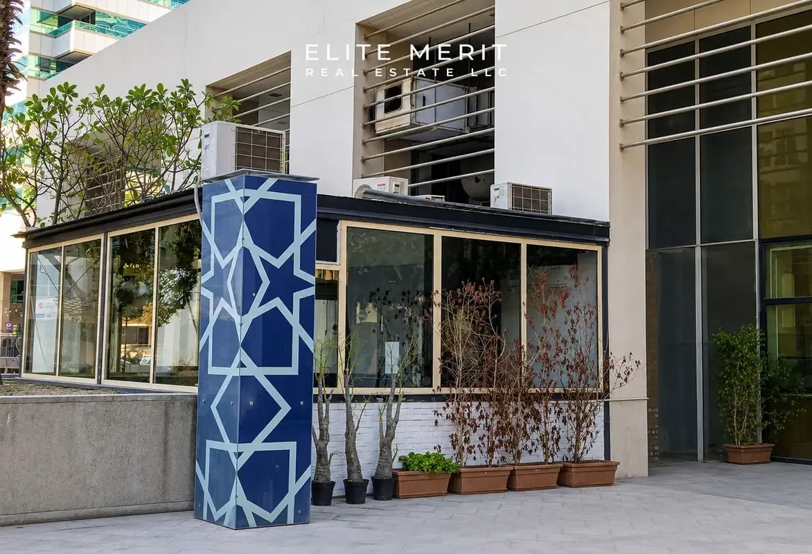 Fully fitted restaurant and retail space in centurion star building port saeed deira exteriors 1 media item
