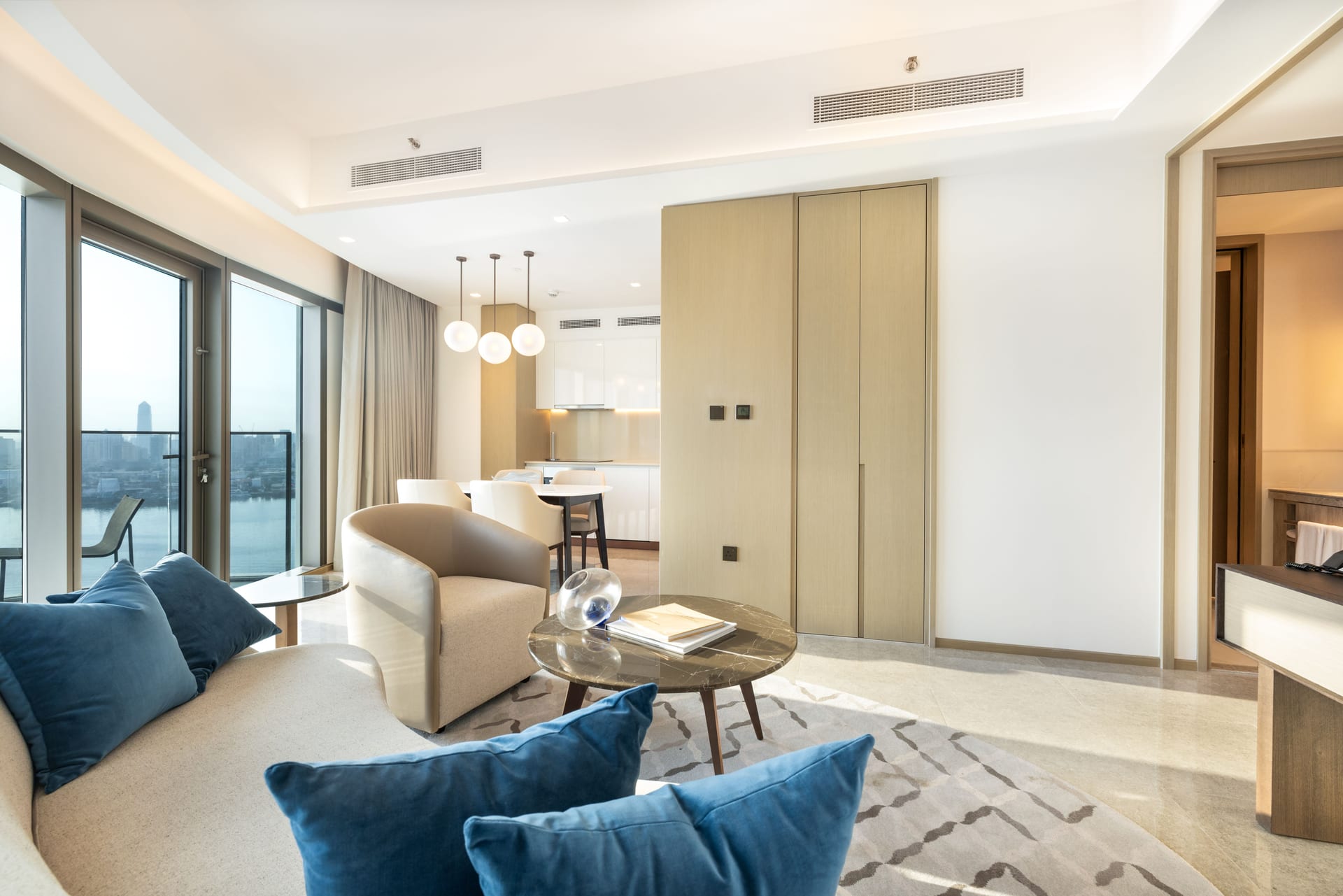 Full Sea View Apartment at Address Harbour Point Tower 2