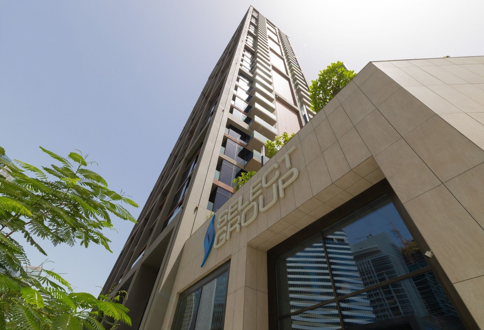 Unfurnished open view 1 bedroom apartment in peninsula two business bay dubai exteriors media item