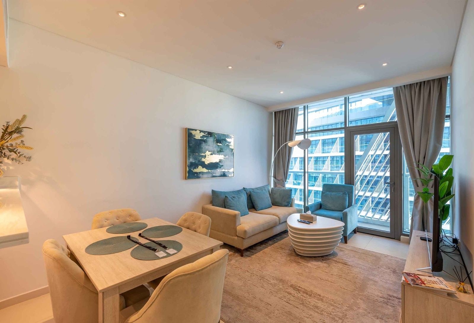 Furnished Sea View 2-Bedroom Apartment in Seven Palm, Palm Jumeirah, Dubai