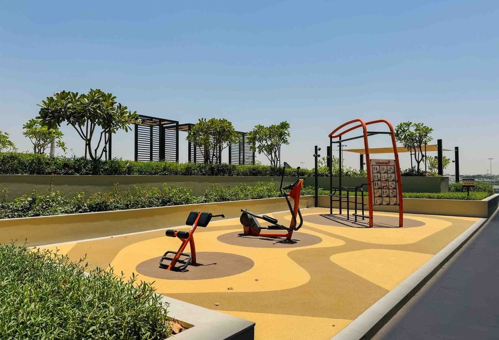 Unfurnished Community View 1-Bedroom Apartment in Golf Grand, Dubai Hills Estate