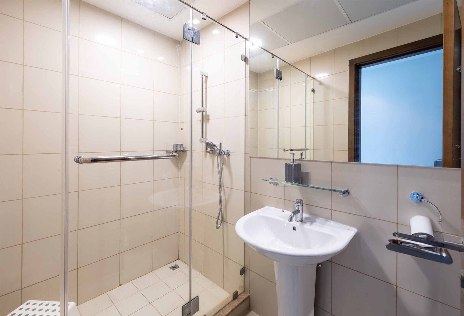 Furnished Sea View 3BR + Maid Apartment in Marsa Plaza North, Dubai Festival City