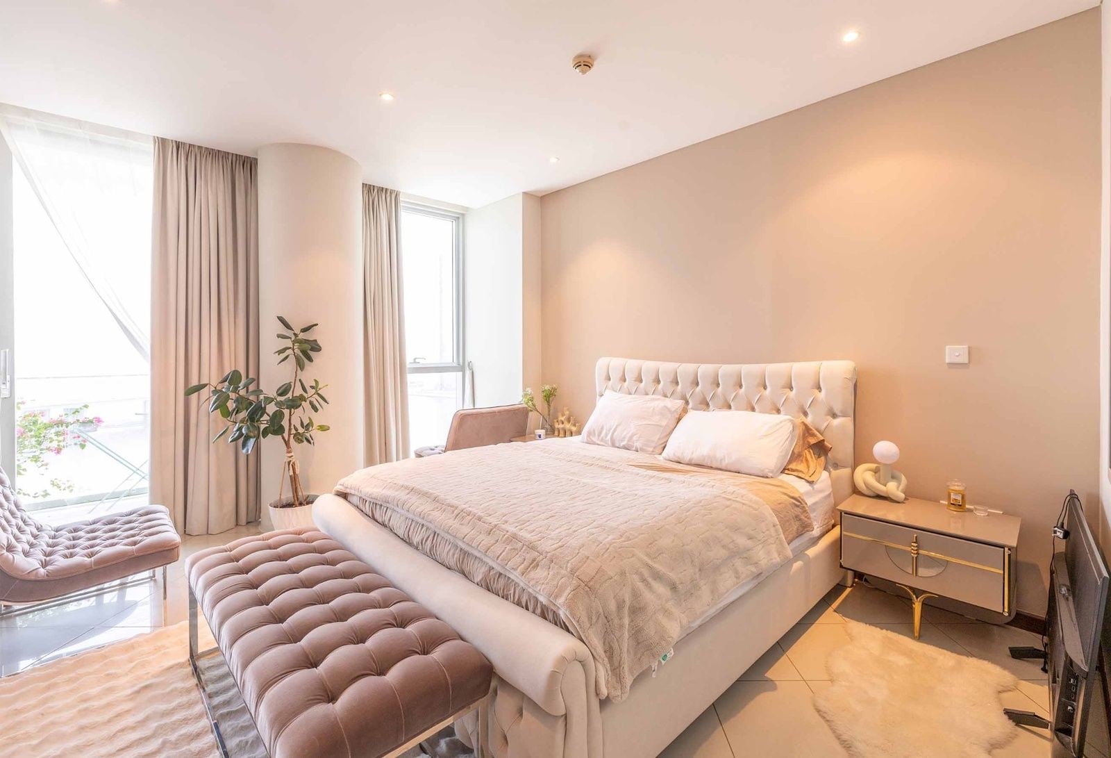 Furnished sea view 3br maid apartment in marsa plaza north dubai festival city interiors 1 media item