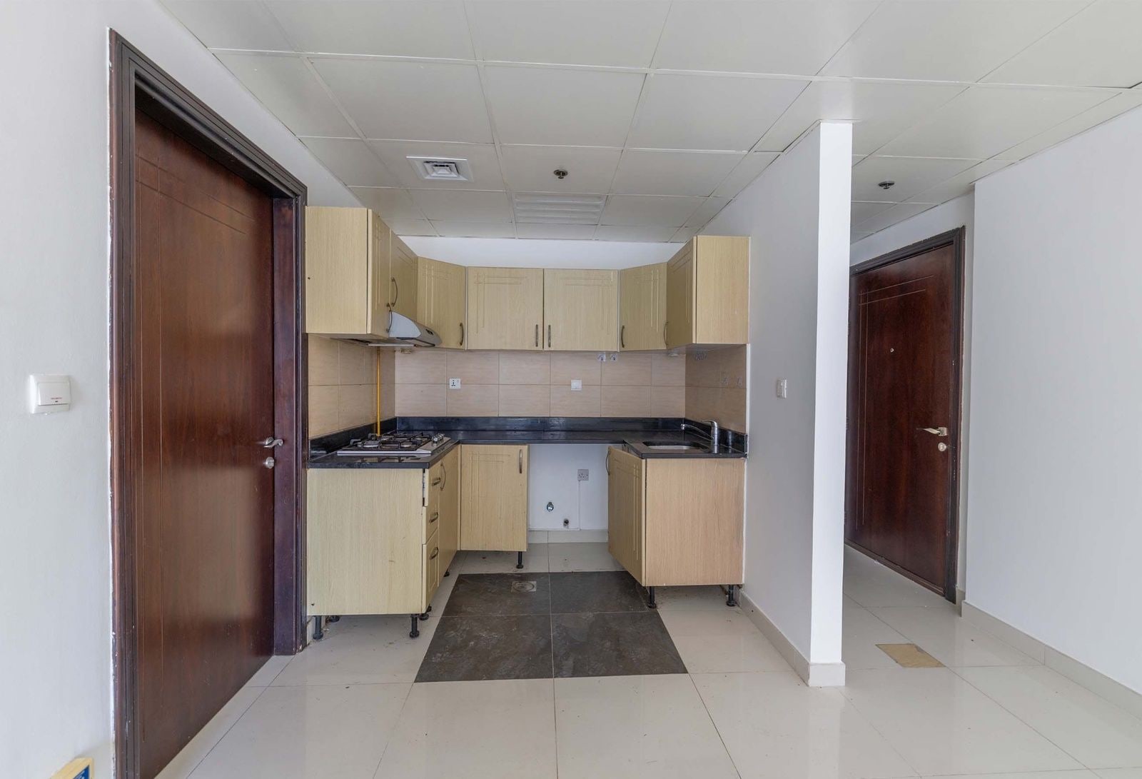 Unfurnished community view 2 bedroom apartment in elite sports residence 1 dubai sports city exteriors media item
