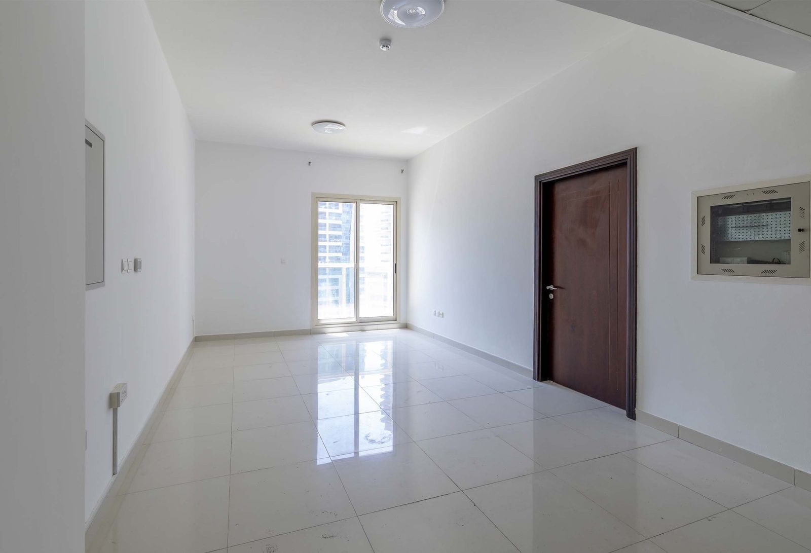 Unfurnished community view 2 bedroom apartment in elite sports residence 1 dubai sports city exteriors media item