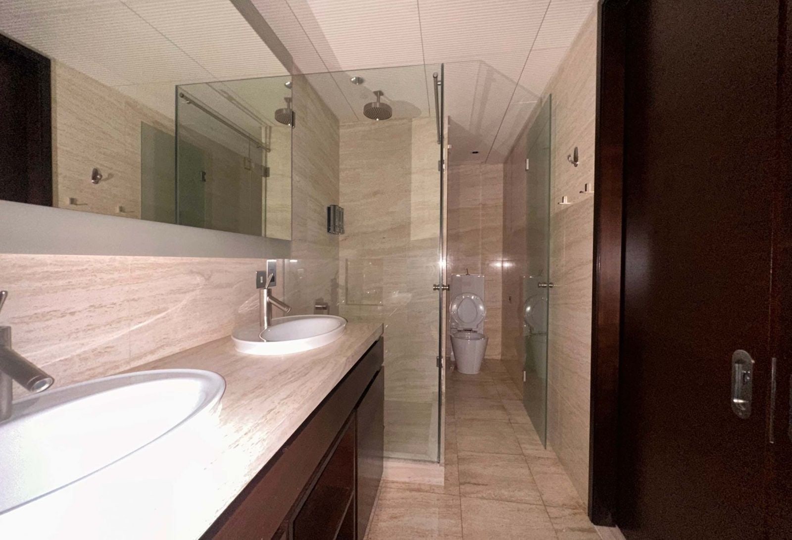 Unfurnished high floor apartment in burj khalifa downtown dubai interiors 1 media item