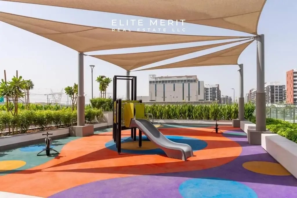 Retail Shop in Azizi Riviera 46, Meydan, Dubai